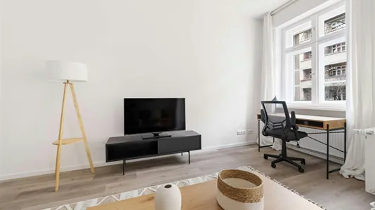 Apartments in Berlin Mitte - photo 2