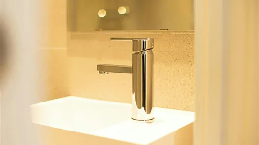 Rooms in L'Hospitalet de Llobregat - photo 10