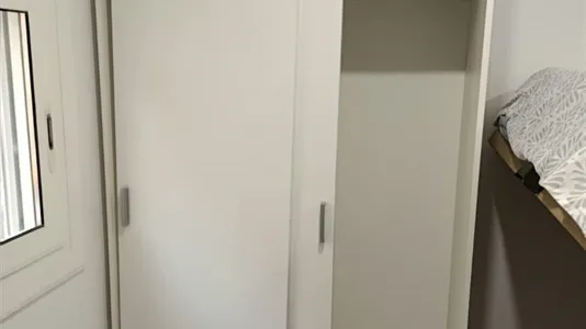 Houses in Badalona - photo 5