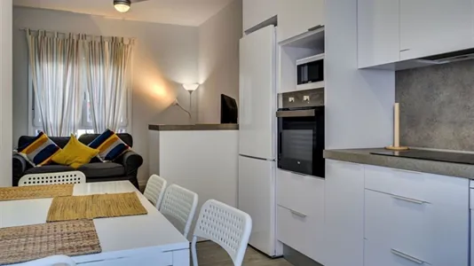 Rooms in Zaragoza - photo 9