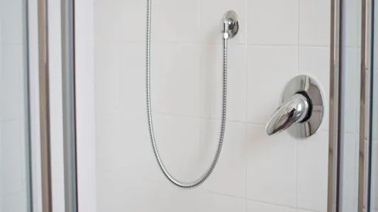 Rooms in Milano Zona 8 - Fiera, Gallaratese, Quarto Oggiaro - photo 10