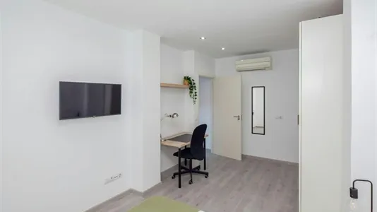 Rooms in Valencia Camins al Grau - photo 4