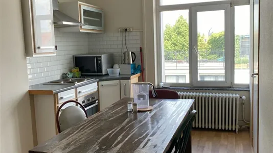 Rooms in Brussels Sint-Gillis - photo 8