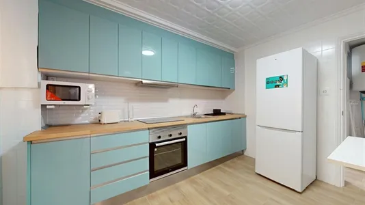 Rooms in Elche/Elx - photo 7