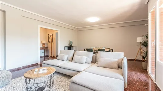 Rooms in Valencia Extramurs - photo 6