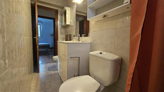 Rooms in Madrid Ciudad Lineal - photo 10