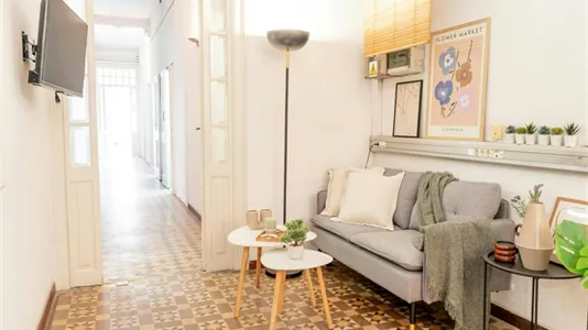 Rooms in Barcelona Eixample - photo 6