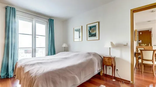 Apartments in Paris 7ème arrondissement - photo 7