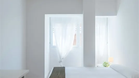 Rooms in Madrid Chamartín - photo 5