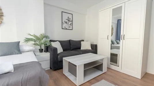 Rooms in Málaga - photo 6