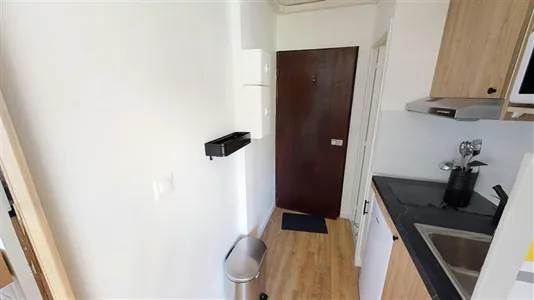 Apartments in Bordeaux - photo 2