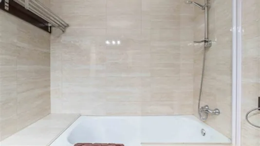 Rooms in la Fontsanta - photo 10