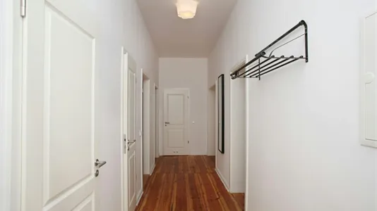 Rooms in Berlin Friedrichshain-Kreuzberg - photo 9