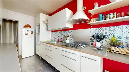 Apartments in La Rochelle - photo 6