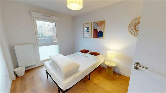 Apartments in Clermont-Ferrand - photo 7