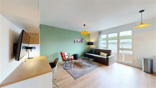 Apartments in L'Haÿ-les-Roses - photo 1