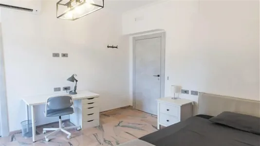 Rooms in Roma Municipio XIV – Monte Mario - photo 4