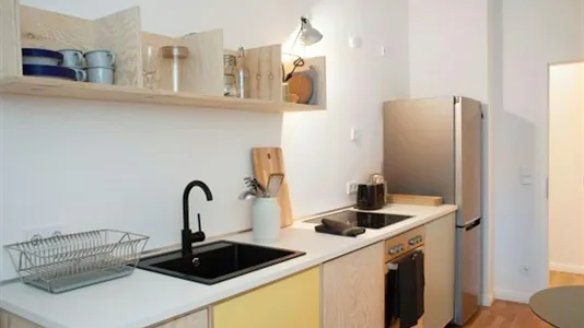 Apartments in Berlin Friedrichshain-Kreuzberg - photo 2