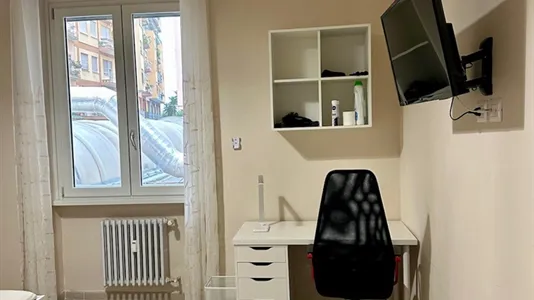 Rooms in Roma Municipio II – Parioli/Nomentano - photo 9