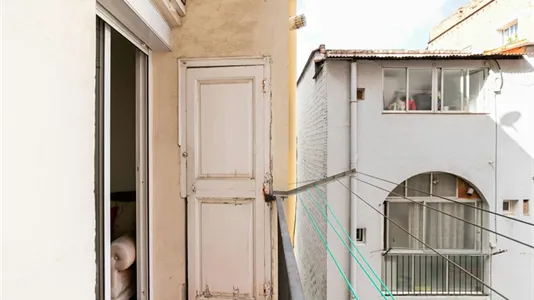 Apartments in Barcelona Eixample - photo 3