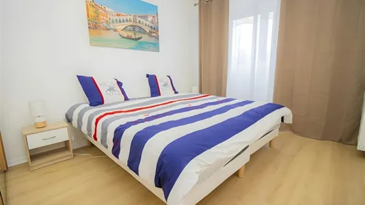 Apartments in Créteil - photo 5