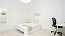 Room for rent, Madrid Centro, Madrid, &lt;span class=&quot;blurred street&quot; onclick=&quot;ProcessAdRequest(9292380)&quot;&gt;&lt;span class=&quot;hint&quot;&gt;See streetname&lt;/span&gt;[xxxxxxxxxxxxx]&lt;/span&gt;