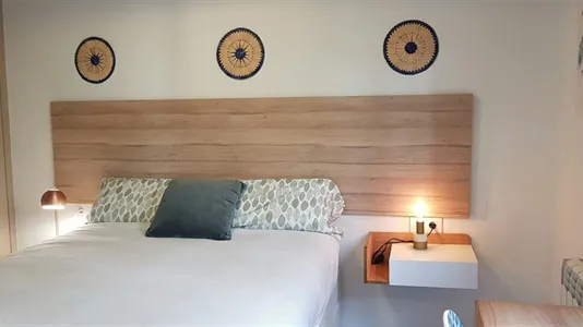 Apartments in Barcelona Ciutat Vella - photo 6