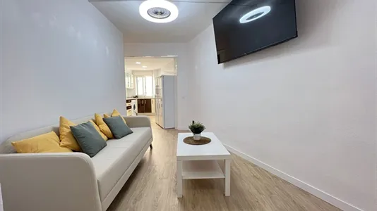 Rooms in el Camí de Vera - photo 7