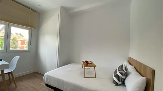 Rooms in Madrid Carabanchel - photo 1