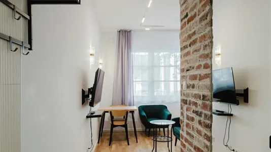 Apartments in Berlin Tempelhof-Schöneberg - photo 1