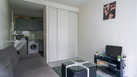 Apartments in Paris 16ème arrondissement (South) - photo 4