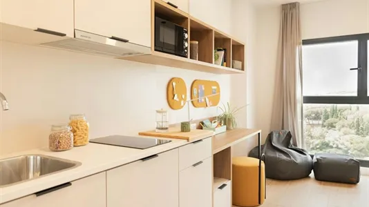 Apartments in Sabadell - photo 7