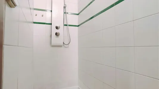 Rooms in Barcelona Ciutat Vella - photo 7