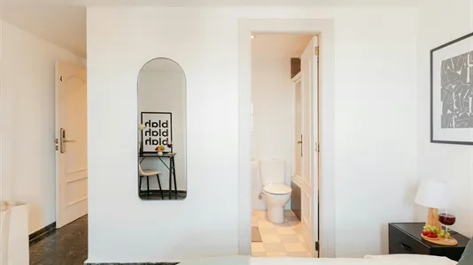 Rooms in Valencia L'Eixample - photo 9