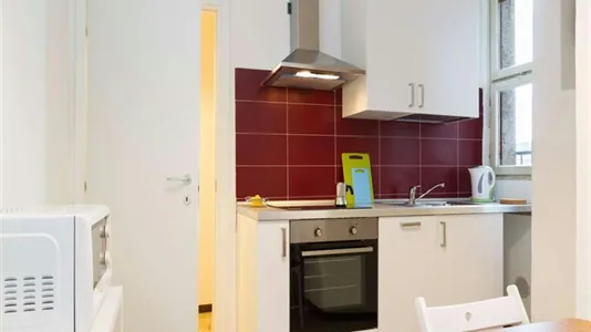 Rooms in Milano Zona 6 - Barona, Lorenteggio - photo 9