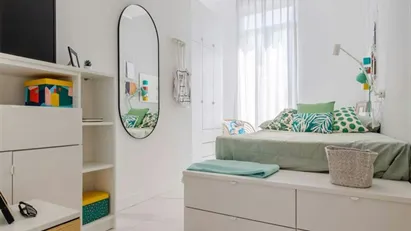 Room for rent in Milano Zona 5 - Vigentino, Chiaravalle, Gratosoglio, Milan