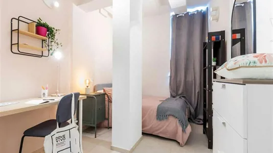 Rooms in Turin - photo 3