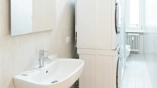 Apartments in Milano Zona 8 - Fiera, Gallaratese, Quarto Oggiaro - photo 4