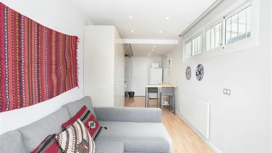 Apartments in Barcelona Ciutat Vella - photo 4