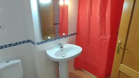 Rooms in Murcia - photo 4
