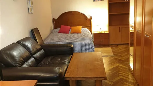 Rooms in Salamanca - photo 4