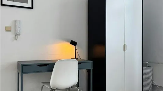 Apartments in Brussels Sint-Gillis - photo 2