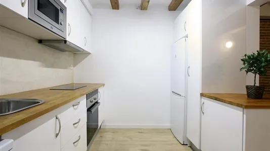 Apartments in Barcelona Ciutat Vella - photo 6