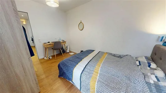 Rooms in Lyon - photo 3