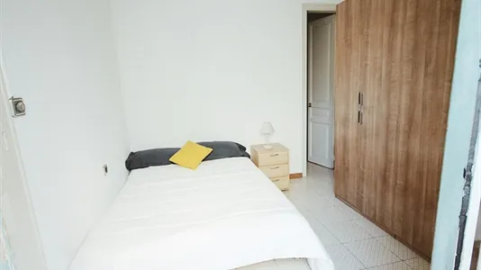 Rooms in Barcelona Eixample - photo 2