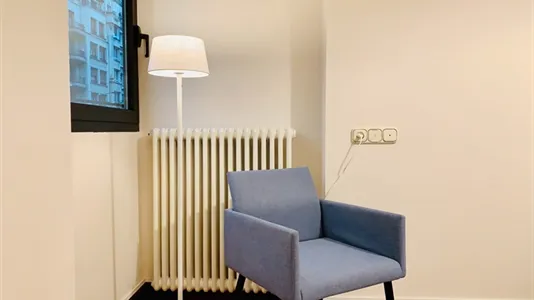 Rooms in Bilbao - photo 8