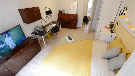 Rooms in Bilbao - photo 4