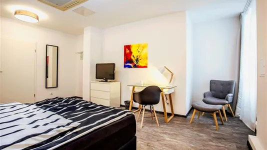 Rooms in Frankfurt Innenstadt I - photo 5