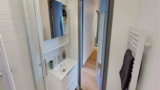 Rooms in Paris 15ème arrondissement - photo 8