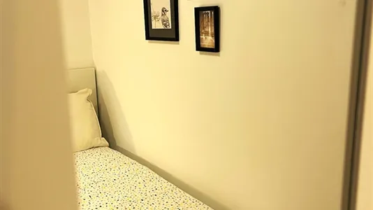 Rooms in Bilbao - photo 5